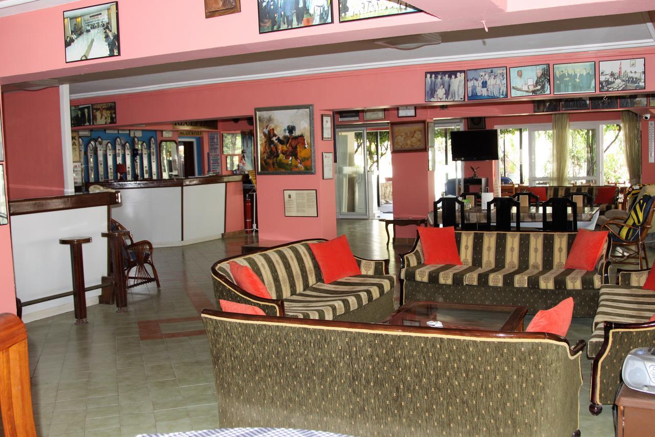 Kasgar Court Hotel Agia Varvara Екстер'єр фото