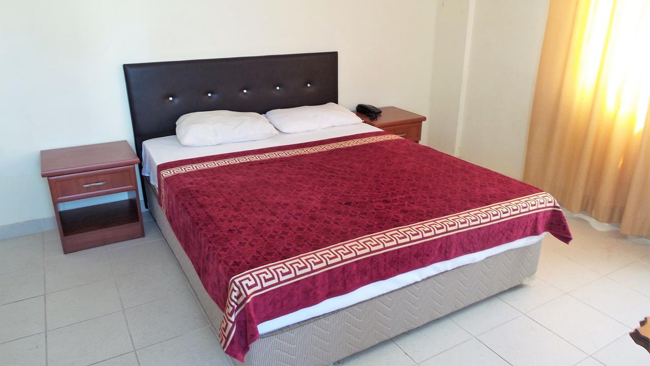 Kasgar Court Hotel Agia Varvara Екстер'єр фото