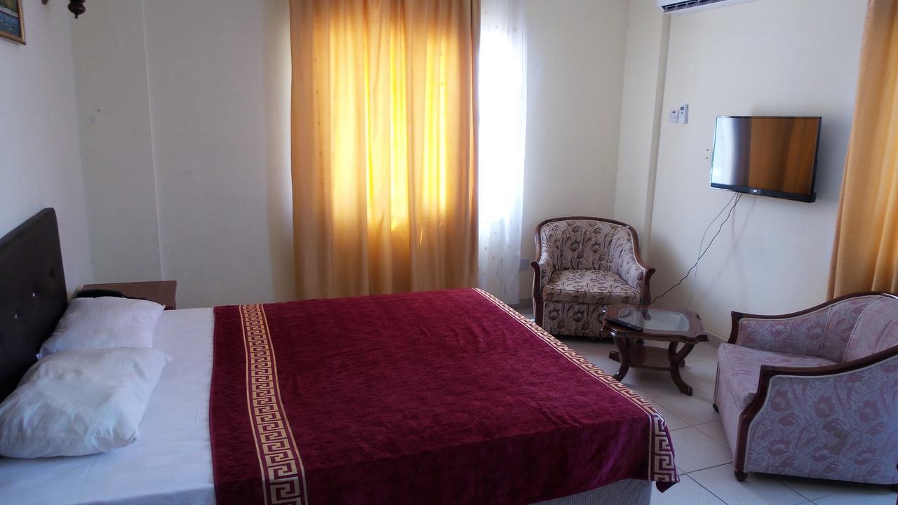 Kasgar Court Hotel Agia Varvara Екстер'єр фото