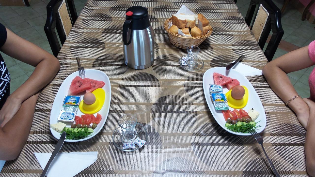 Kasgar Court Hotel Agia Varvara Екстер'єр фото
